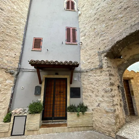 Апартаменты La Torretta Di Eggi Eggi (Perugia)
