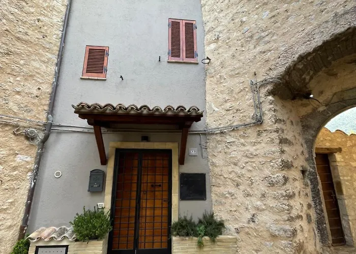 アパート La Torretta Di Eggi Eggi (Perugia)