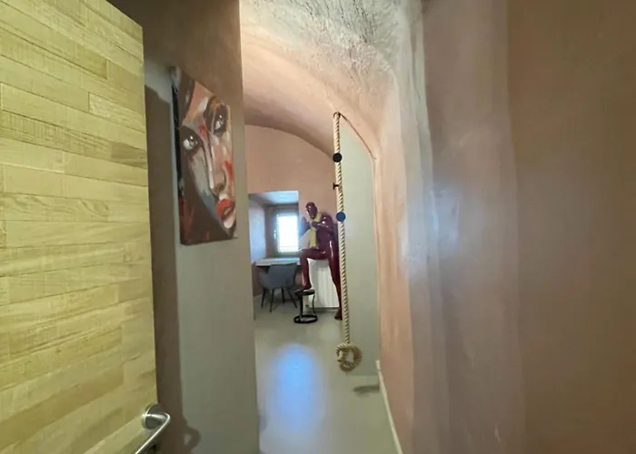 アパート La Torretta Di Eggi *